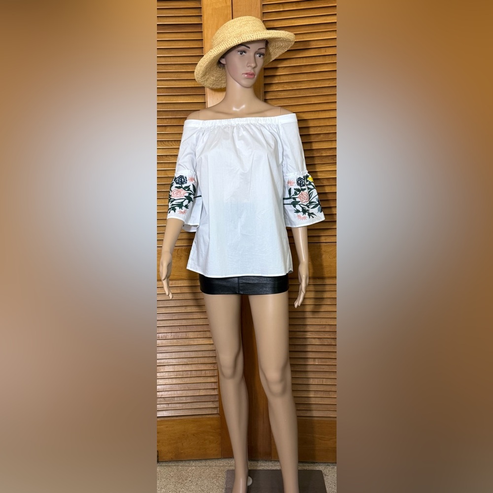 Elaine Turner White Off-Shoulder Bell Sleeve Blouse Size S